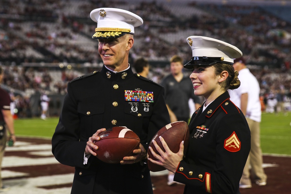 Marines partner with Taxslayer Gator Bowl