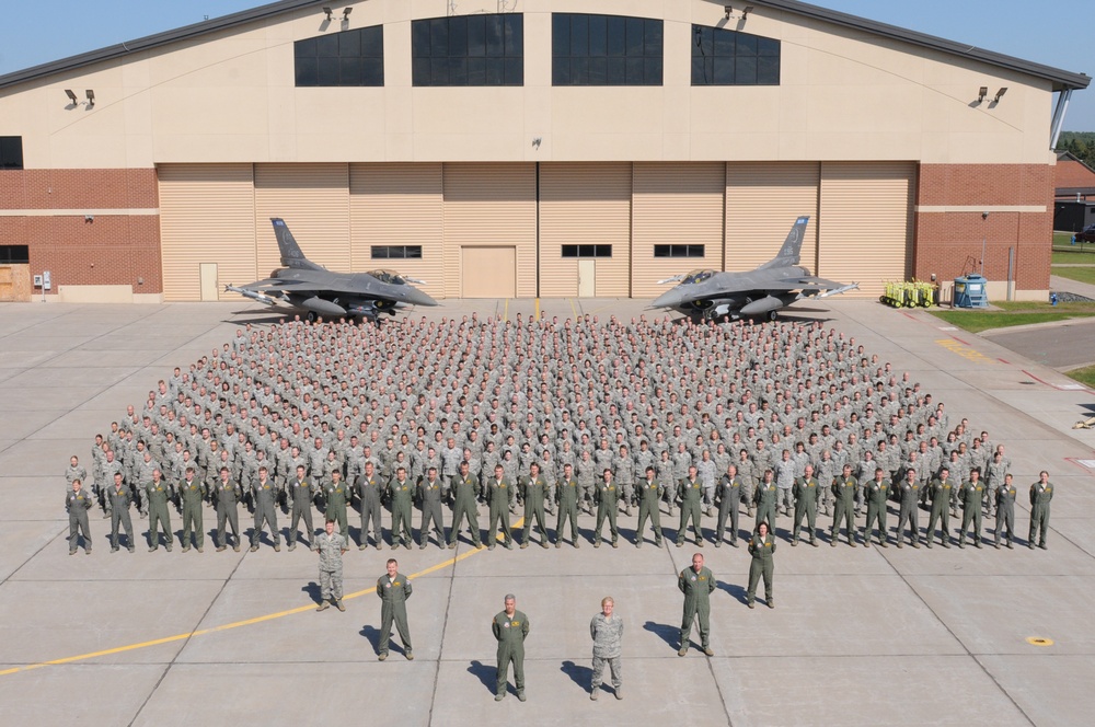 148th Fighter Wing 2018 Group Photo