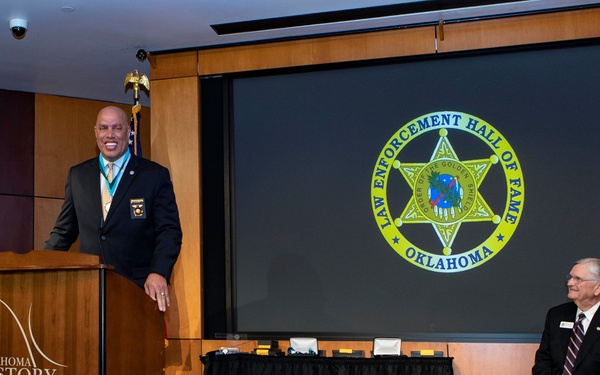 Oklahoma Law Enforcement Hall of Fame inducts Oklahoma National Guard General