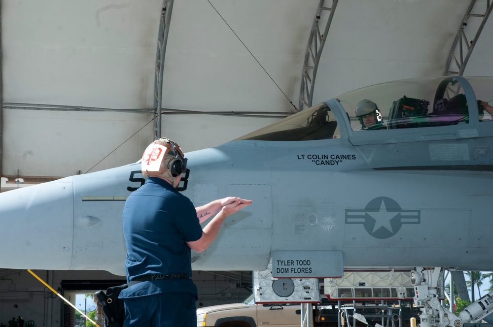 F/A-18 Hornets participate in Sentry Aloha 19-1
