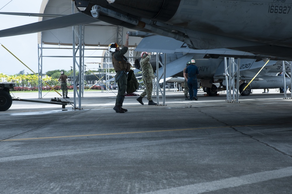 F/A-18 Hornets participate in Sentry Aloha 19-1