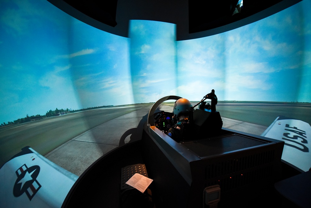 Euro-NATO Joint Jet Pilot Training program simulation training