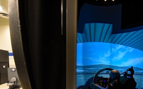 Euro-NATO Joint Jet Pilot Training program simulation training