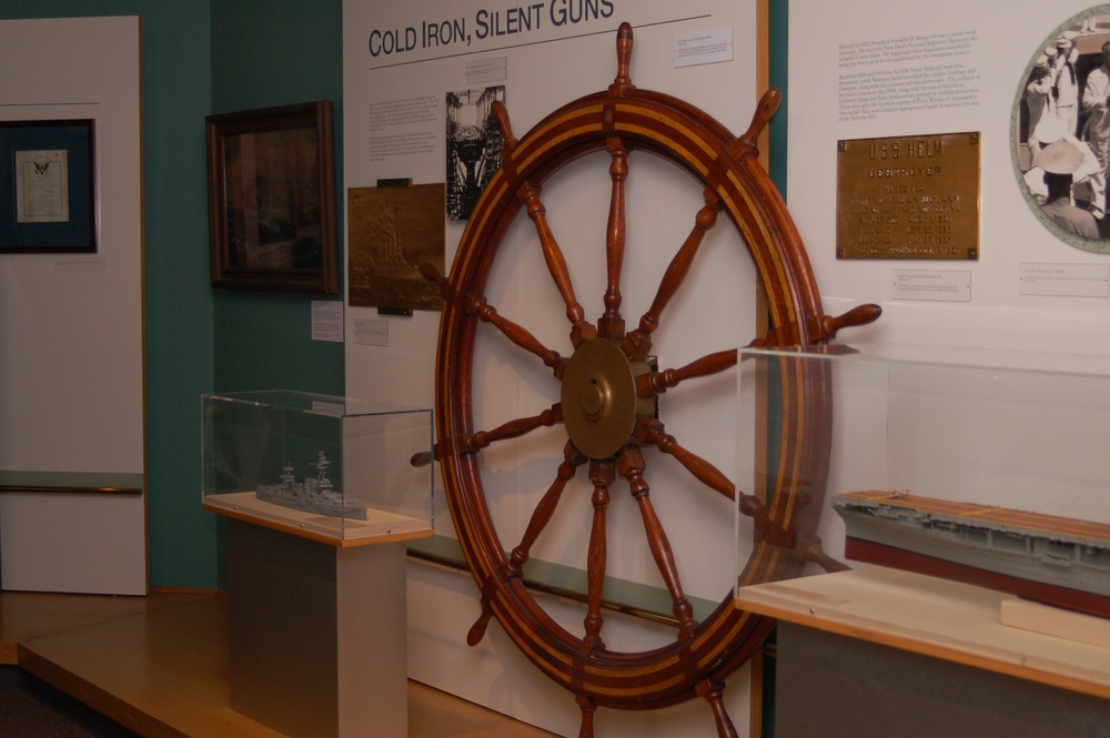 USS West Virginia (BB 48) wheel