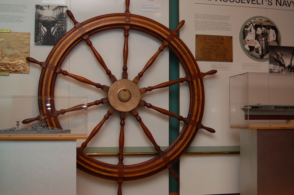 USS West Virginia (BB 48) wheel