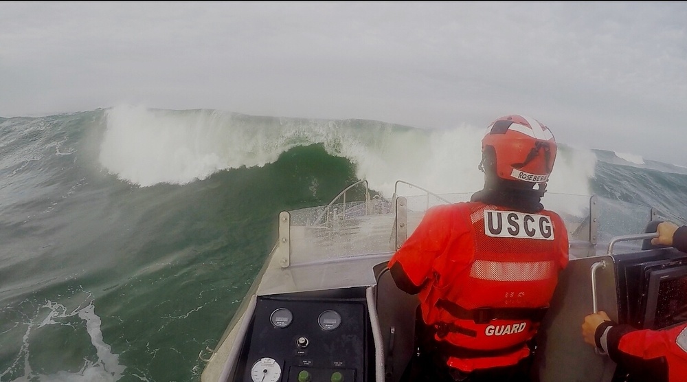 Coast Guard Station Depoe Bay boat crew conducts surf training