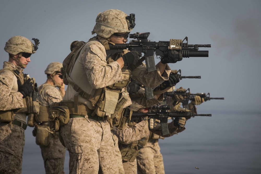Kilo Company, BLT 3/1 conducts a deck shoot
