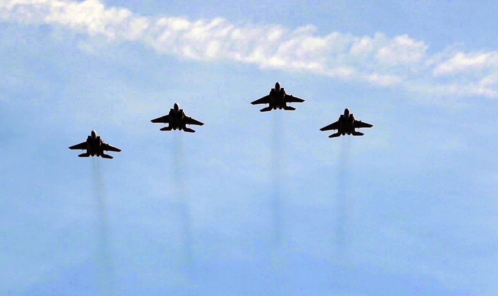 F-15 flyover for gubernaorial inauguration