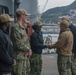 Commander, U.S. 7th Fleet Visits USS Ashland