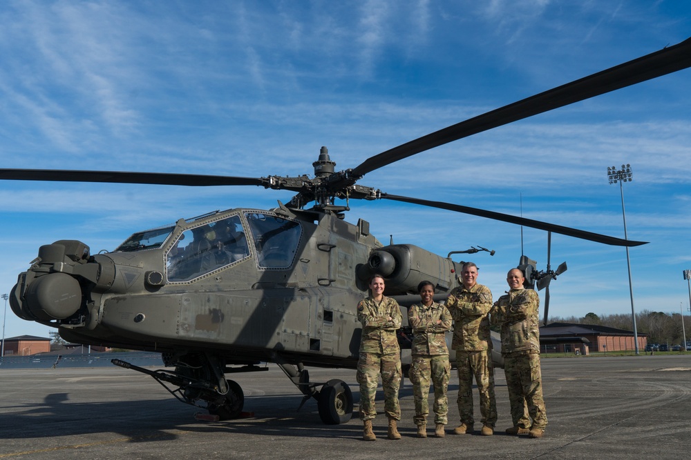 AH-64D Apache helicopter visits Team JSTARS