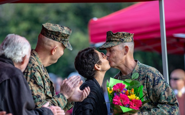 Col. Hanlon Retirement Ceremony