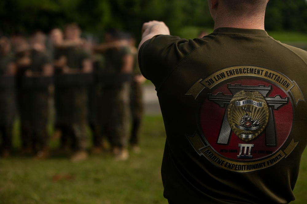 U.S. Marines practice crowd control techniques