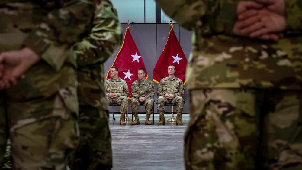 81st Greets New Commander