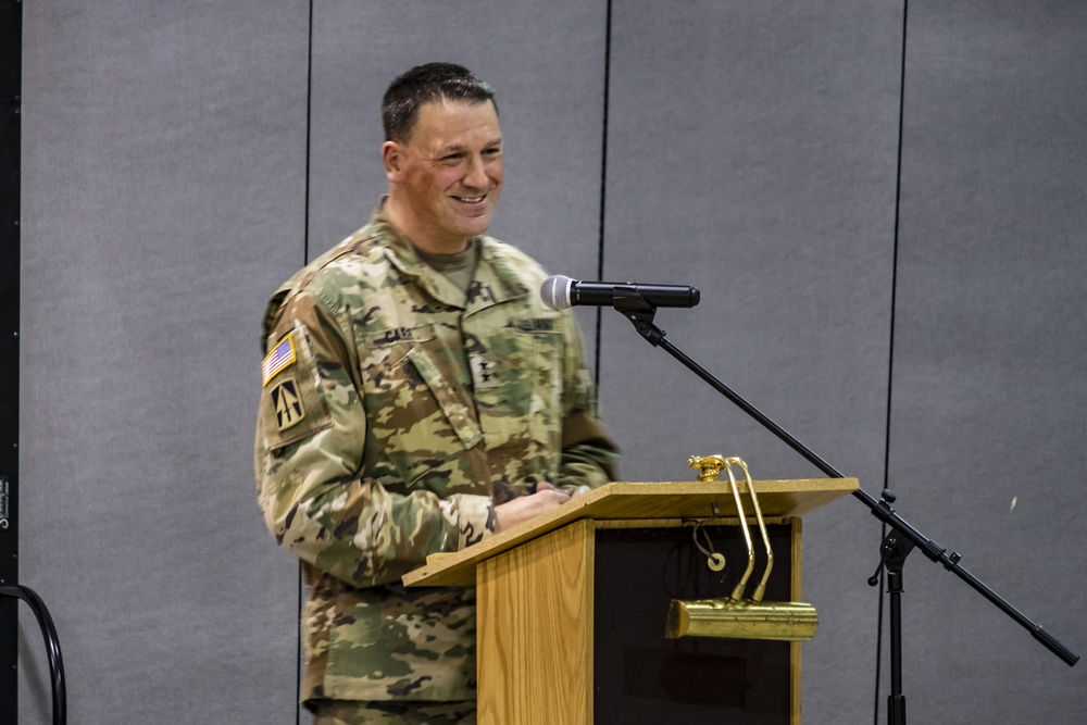 81st Greets New Commander