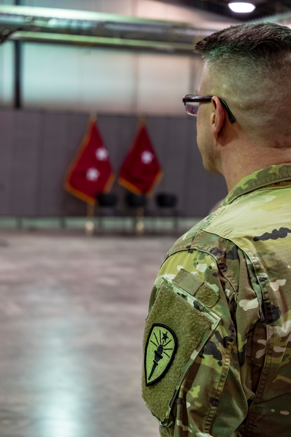81st Greets New Commander