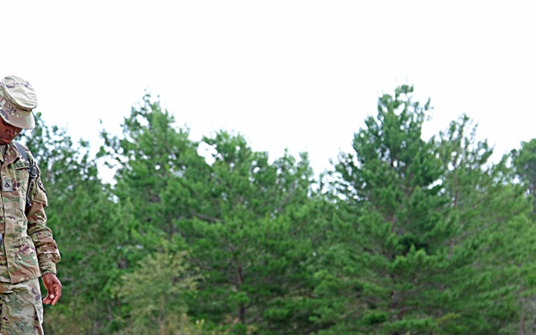 689th Engineer Company hone skills at Camp Blanding Fla.