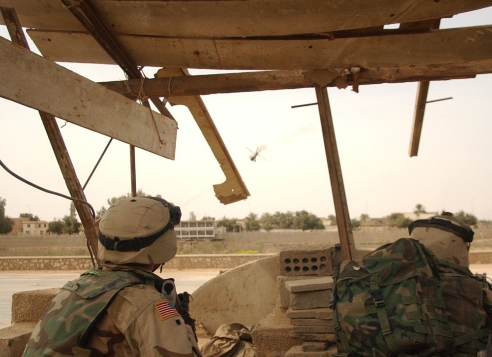 82nd Airborne Division assaults across Euphrates River at Samawa