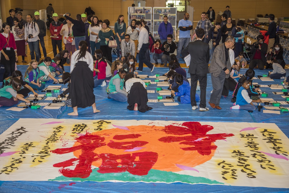 Girl Scouts write in the new year with Kakizome