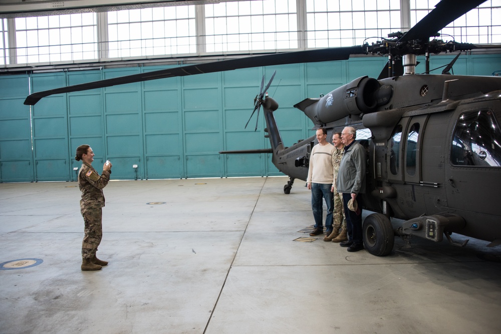 Change of Command Ceremony 3rd Battalion, 4th Aviation Regiment