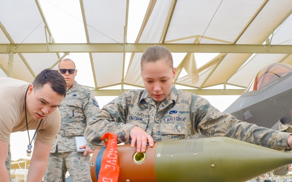 56th Fighter Wing Quarterly Load Crew Competition