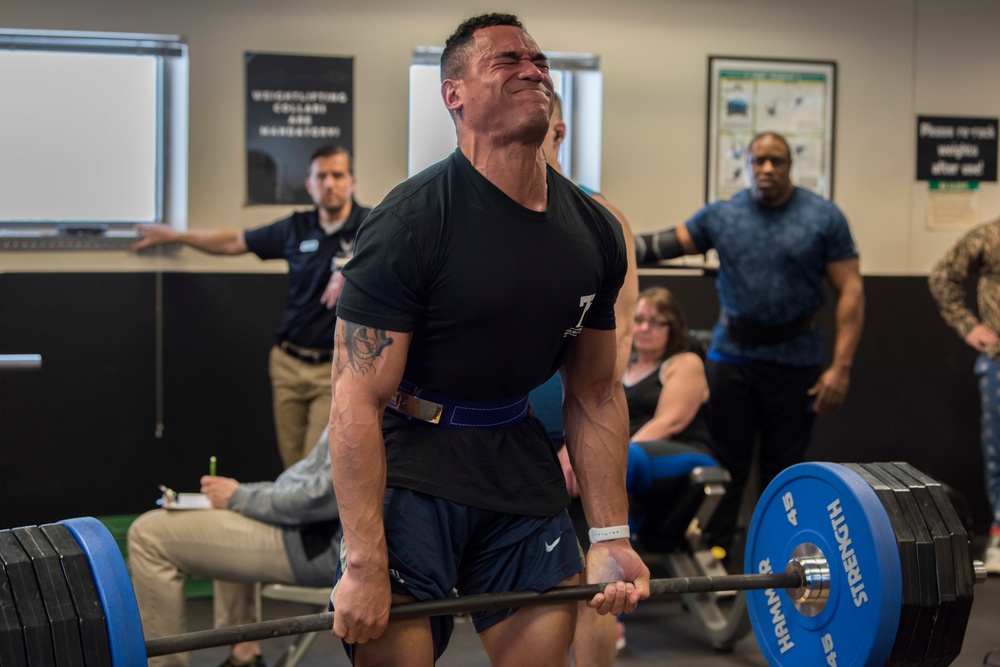 Deadlift, bench press competition brings out Schriever’s strongest