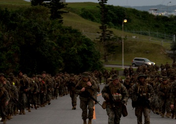 Headquarters Company 6 Mile Hike