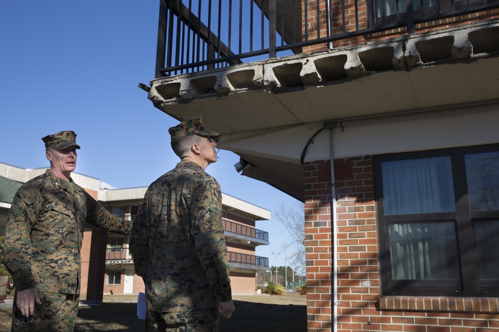 Commanding General of Marine Corps Installations East-Camp Lejeune Inspects Hurricane Damage