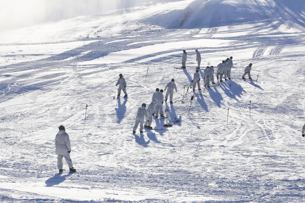 CWOC Class 19-02 students complete skiing familiarization while training at Fort McCoy