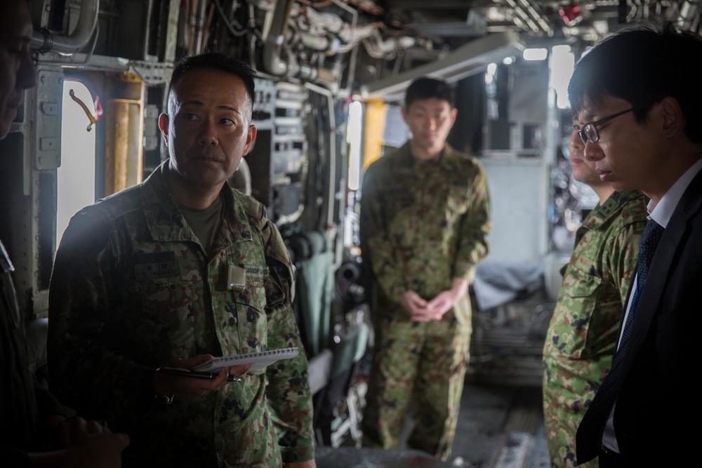HMH-465 Live Fire Demonstration with JGSDF