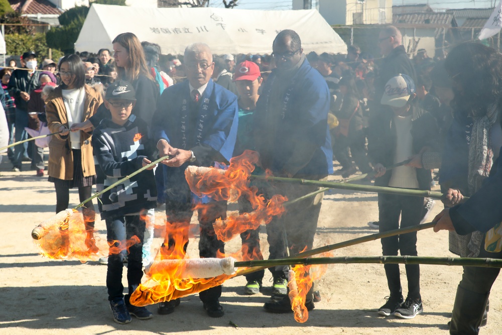 Tondo Matsuri New Year Festival