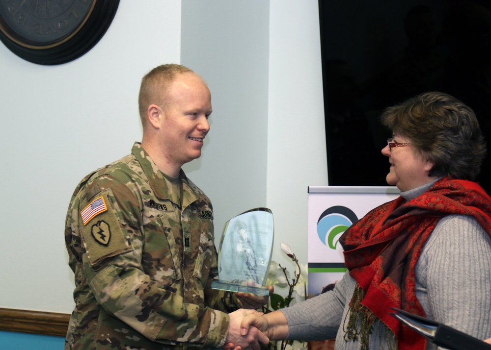 Ohio National Guard Counterdrug Task Force receives Community Champion Award