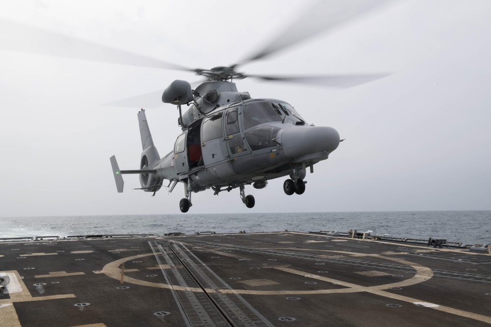 A Panther anti-submarine helicopter, assigned to France’s Marine Nationale air defense destroyer FS Cassard, takes off from the flight deck of USS Spruance