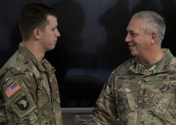TRADOC General Visits Nebraska RTI