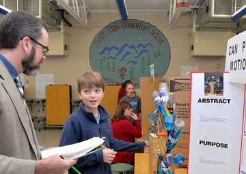 Monte Sano Elementary students wow science fair judges from Huntsville Center