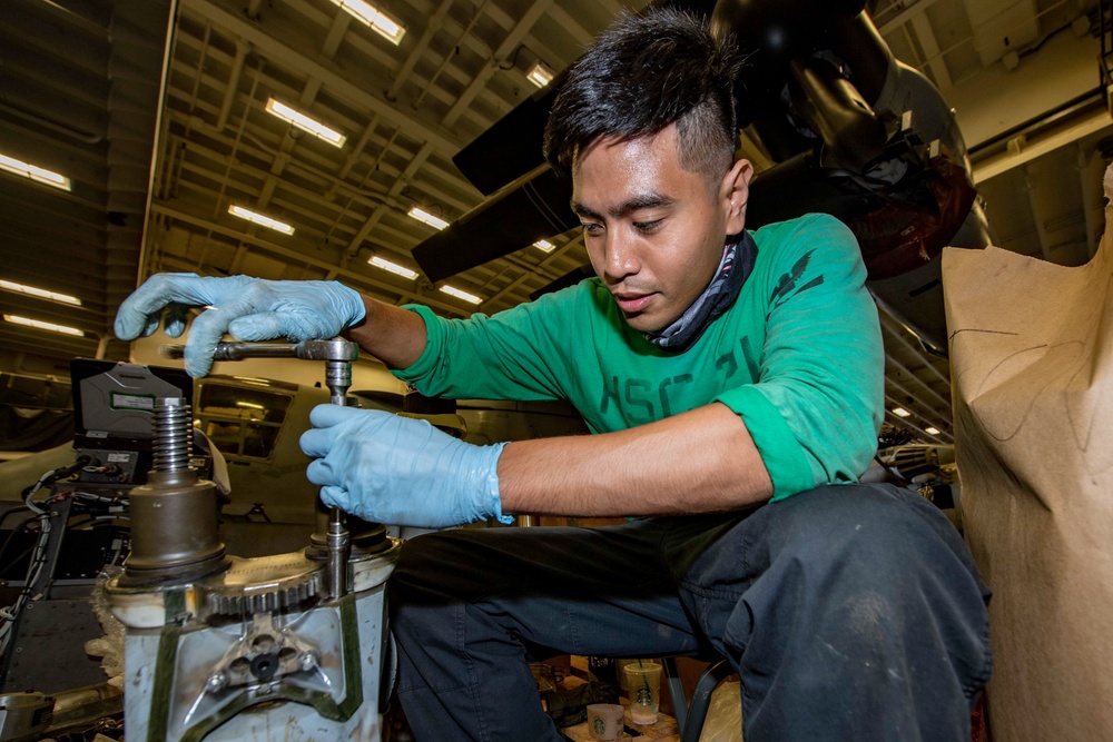 Essex Amphibious Ready Group and 13th Marine Expeditionary Group Exercise