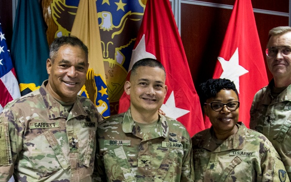 USARCENT Commander visits with Soldiers at Camp Arifjan