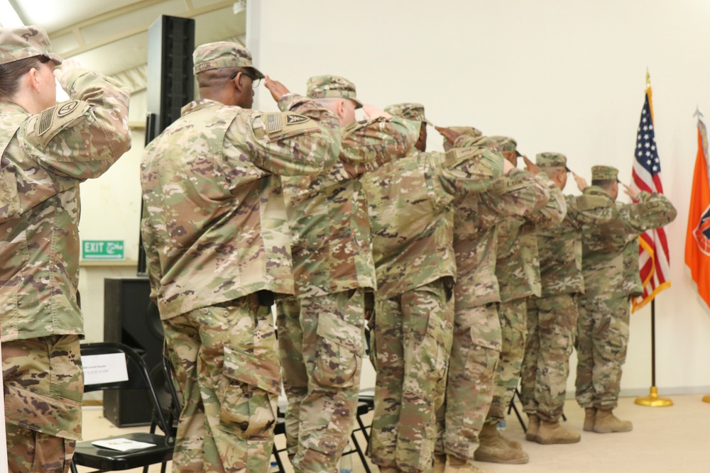 101st and 98th Expeditionary Signal Battalions Transfer of Authority Ceremony