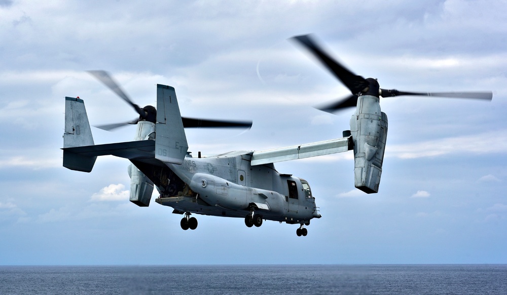 USS WASP (LHD 1) OPERATIONS AT SEA