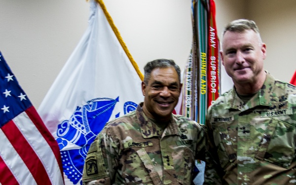USARCENT Commander visits with Soldiers  at  Camp Arifjan