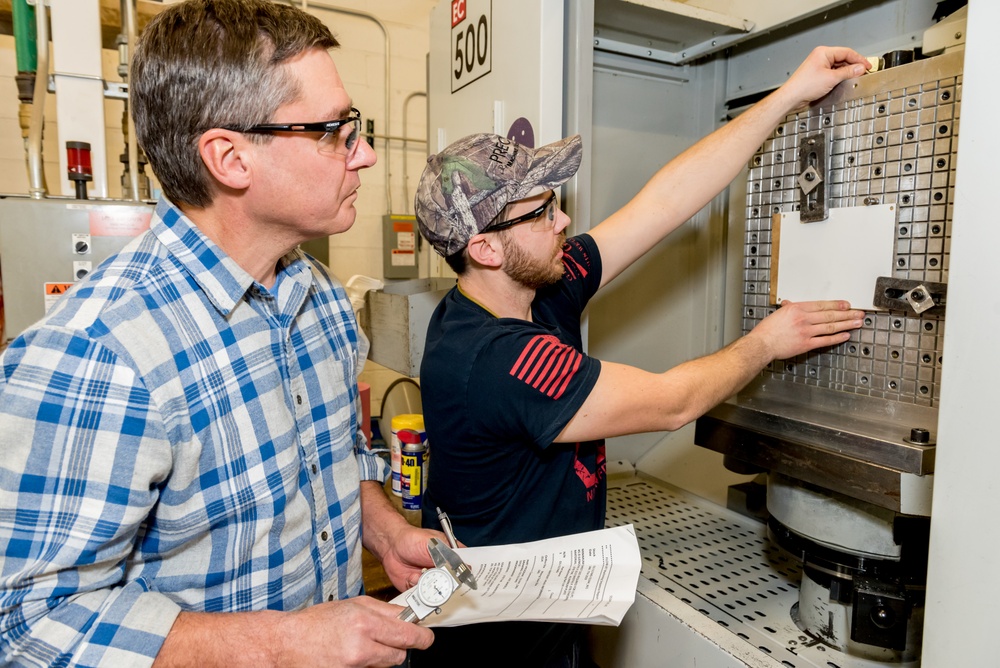 DVIDS Images Mechanical Engineer works with machinists to improve processes [Image 1 of 2]