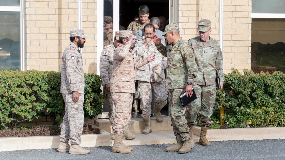 Lt. Gen. Michael X. Garrett, U.S. Army Central commander visits U.S. and Kuwaiti Soldiers