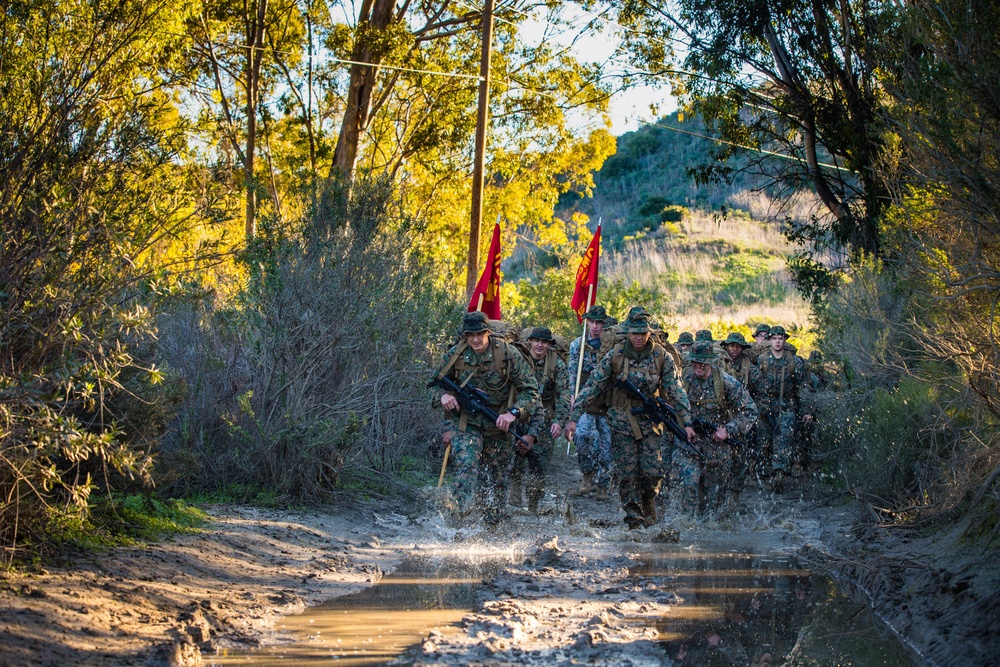 Hump Day: 1st Supply Battalion conducts conditioning hike at MCB Camp Pendleton