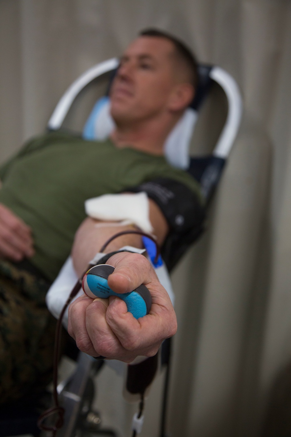 DVIDS Images Marines roll up their sleeves and give blood [Image 3