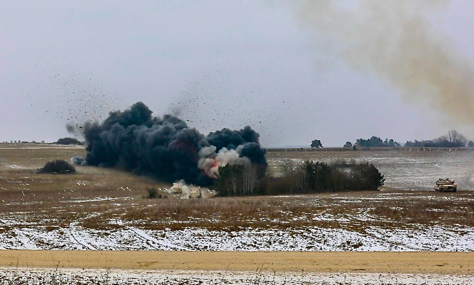 IRONHORSE Combat Engineers Closeout Combined Resolve with MICLIC Breach Training