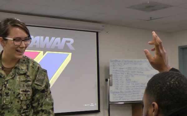 SPAWAR Reserve Network Support Teams Train the Fleet