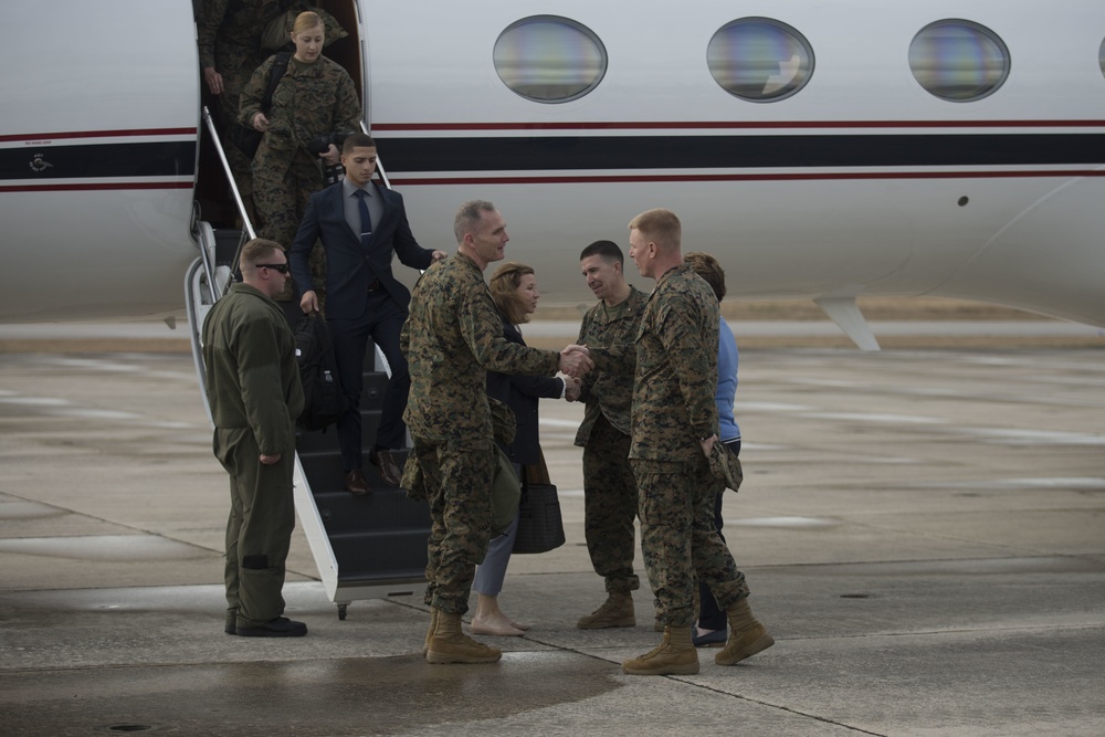 Assistant Commandant of the Marine Corps Visits Camp Lejuene