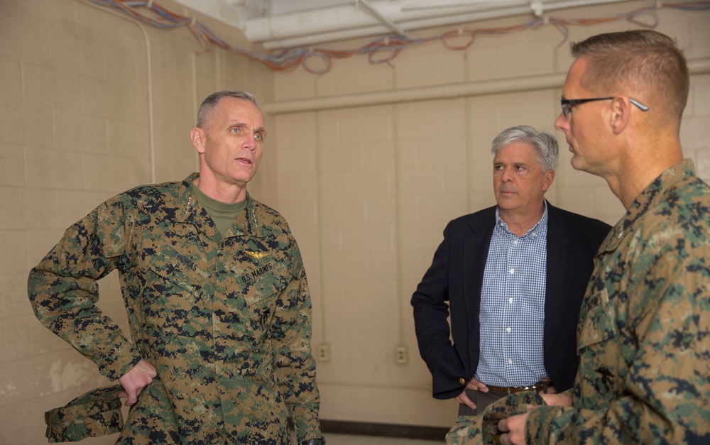 Assistant Commandant of the Marine Corps Visits Camp Lejuene