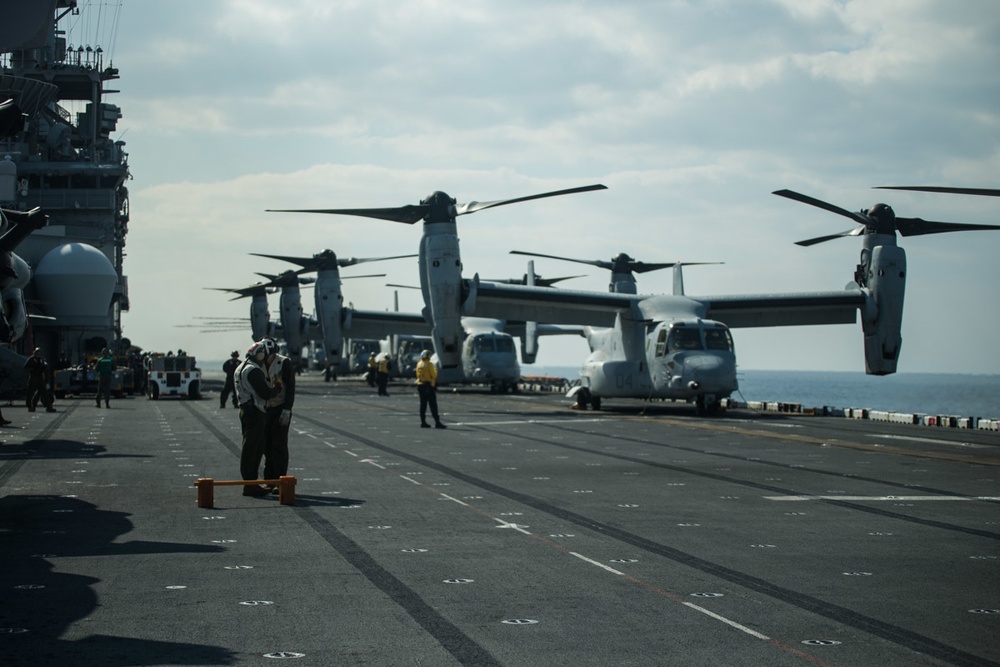 ’China Marines’ of BLT 1/4, 31st MEU, strap in for a simulated raid in the East China Sea