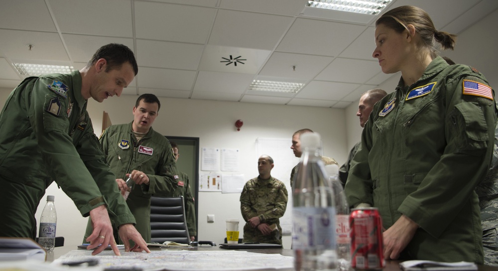 Hungarian Forces visit Saber Nation