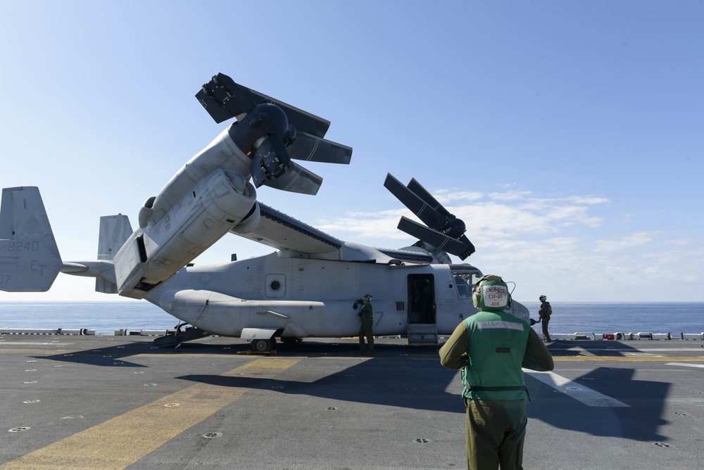 DVIDS - Images - USS WASP (LHD 1) OPERATIONS AT SEA [Image 1 of 16]